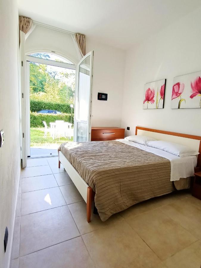 Residenza Casa Bianca Marina di Massa