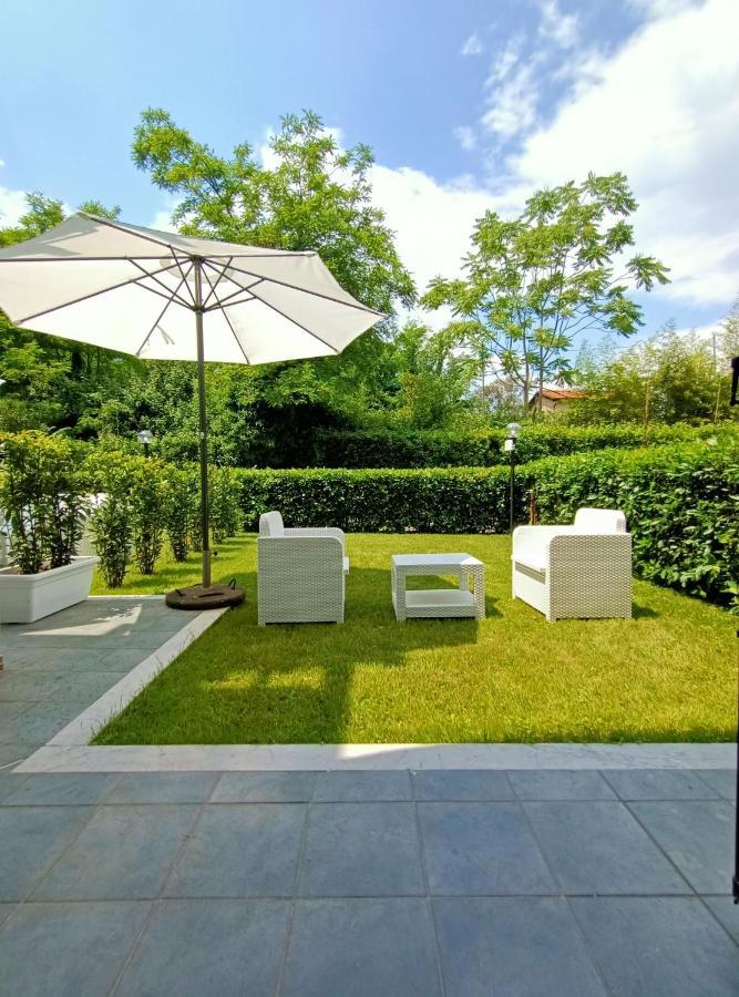 Residenza Casa Bianca * Marina di Massa