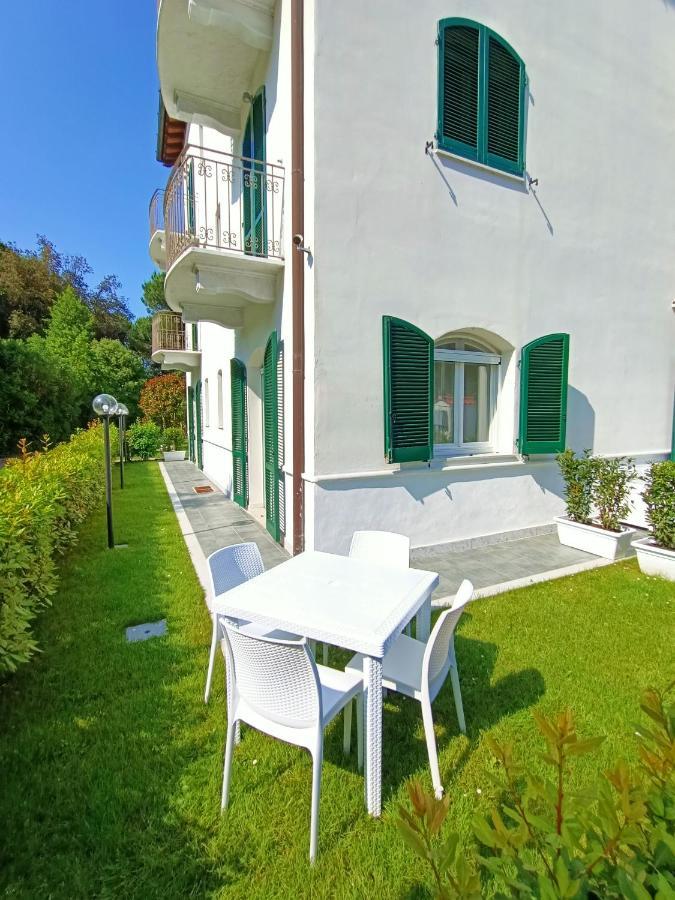 Residenza Casa Bianca * Marina di Massa